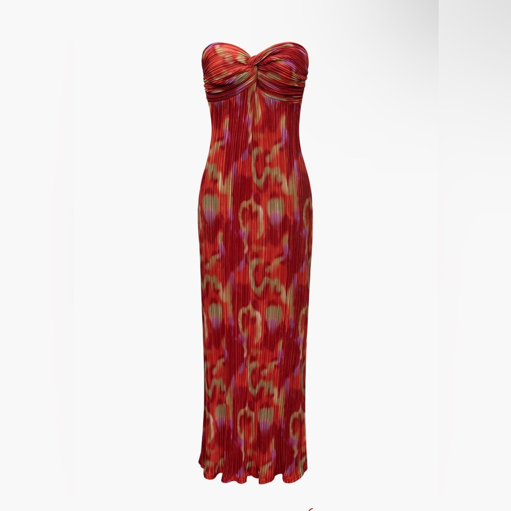 Abstract Print Plisse Strapless Maxi Dress
